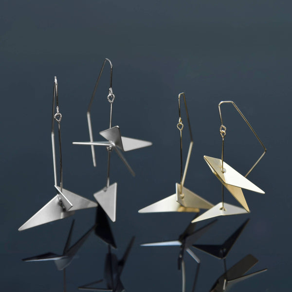 Vince Earrings: Satin Gold