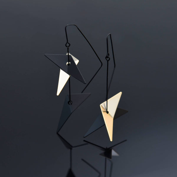 Vince Earrings: Satin Gold